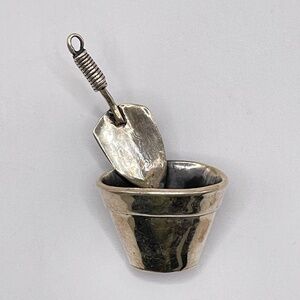 Sue Sachs Artisan Signed Sterling Flower Pot Trowel Small Brooch Pin